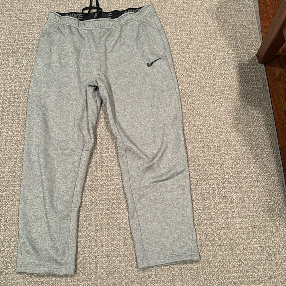 Nike Men’s Sweatpants